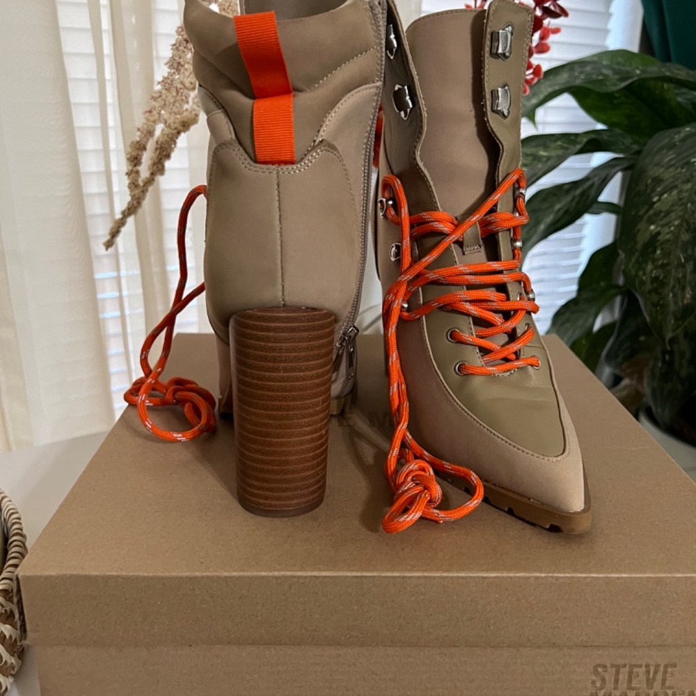 Heeled Booties - Picture 2 of 2